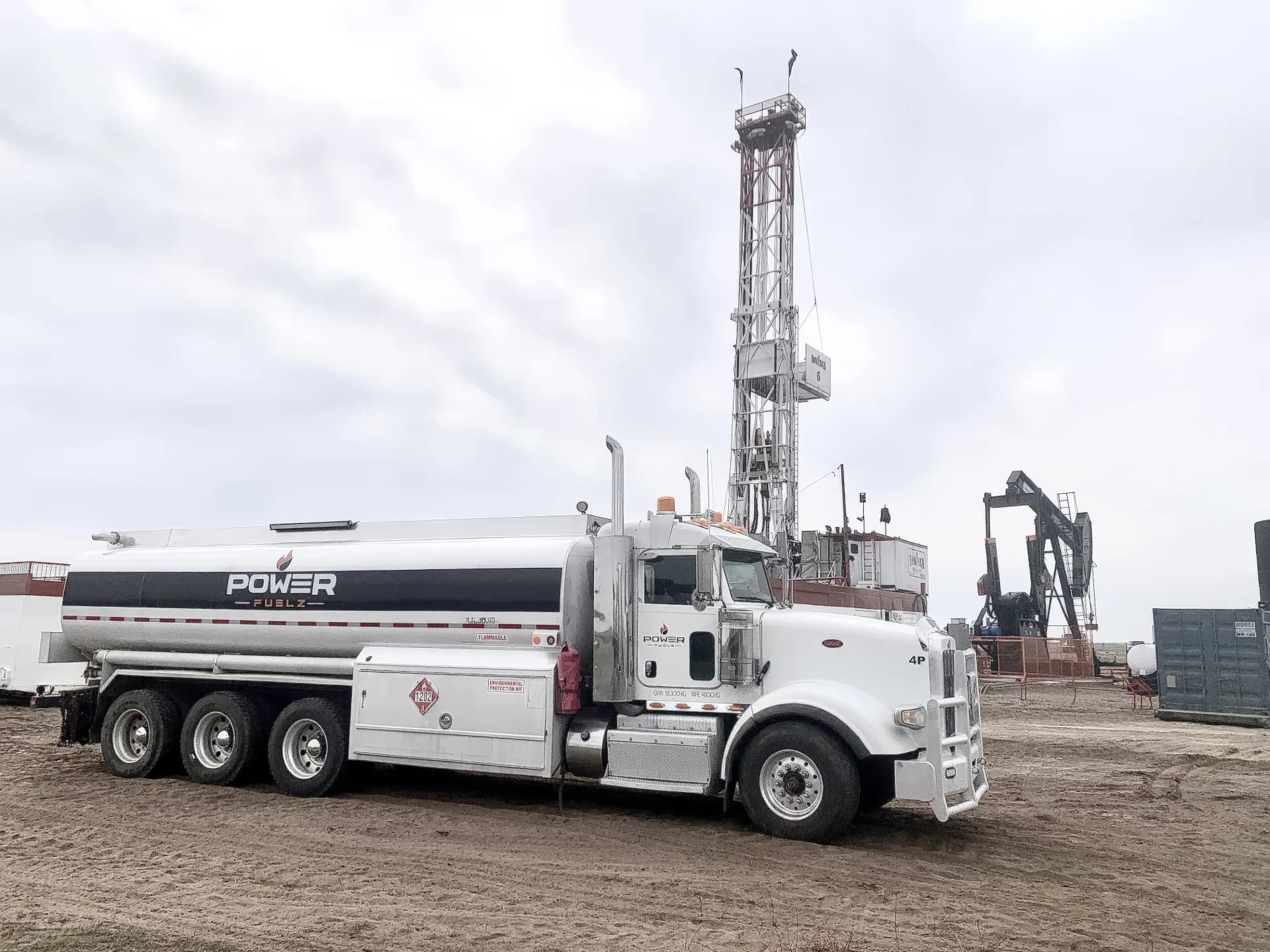 Power Fuelz delivery truck serving southern Alberta